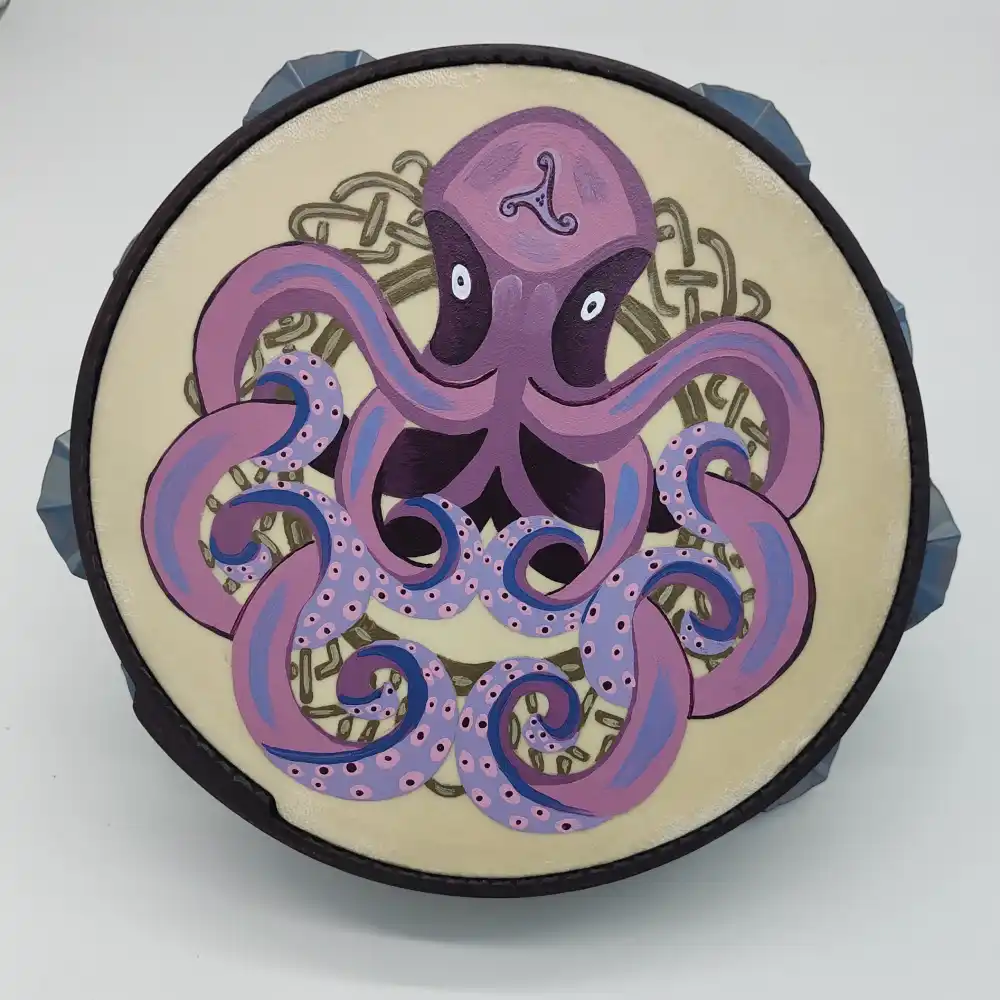 decorada a mano pulpo chapa maruxia burdeos C